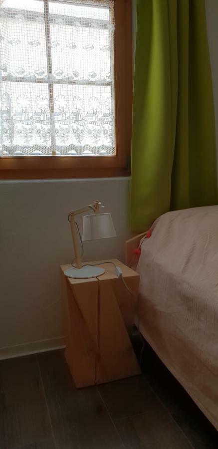 Chasa Melchior Apartment แซร์เนซ ภายนอก รูปภาพ
